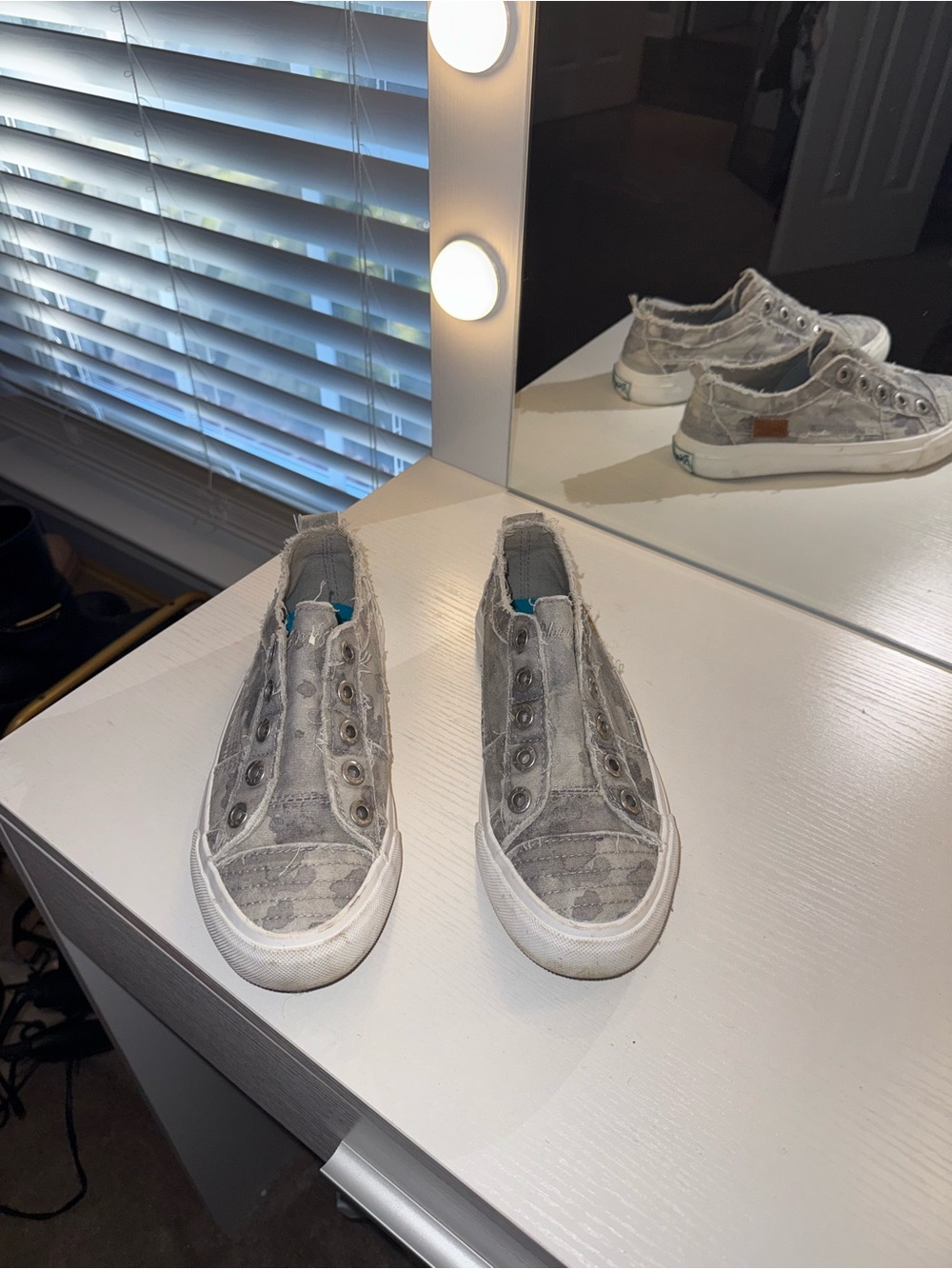 Blowfish Malibu Gray Distressed Slip-On Sneakers